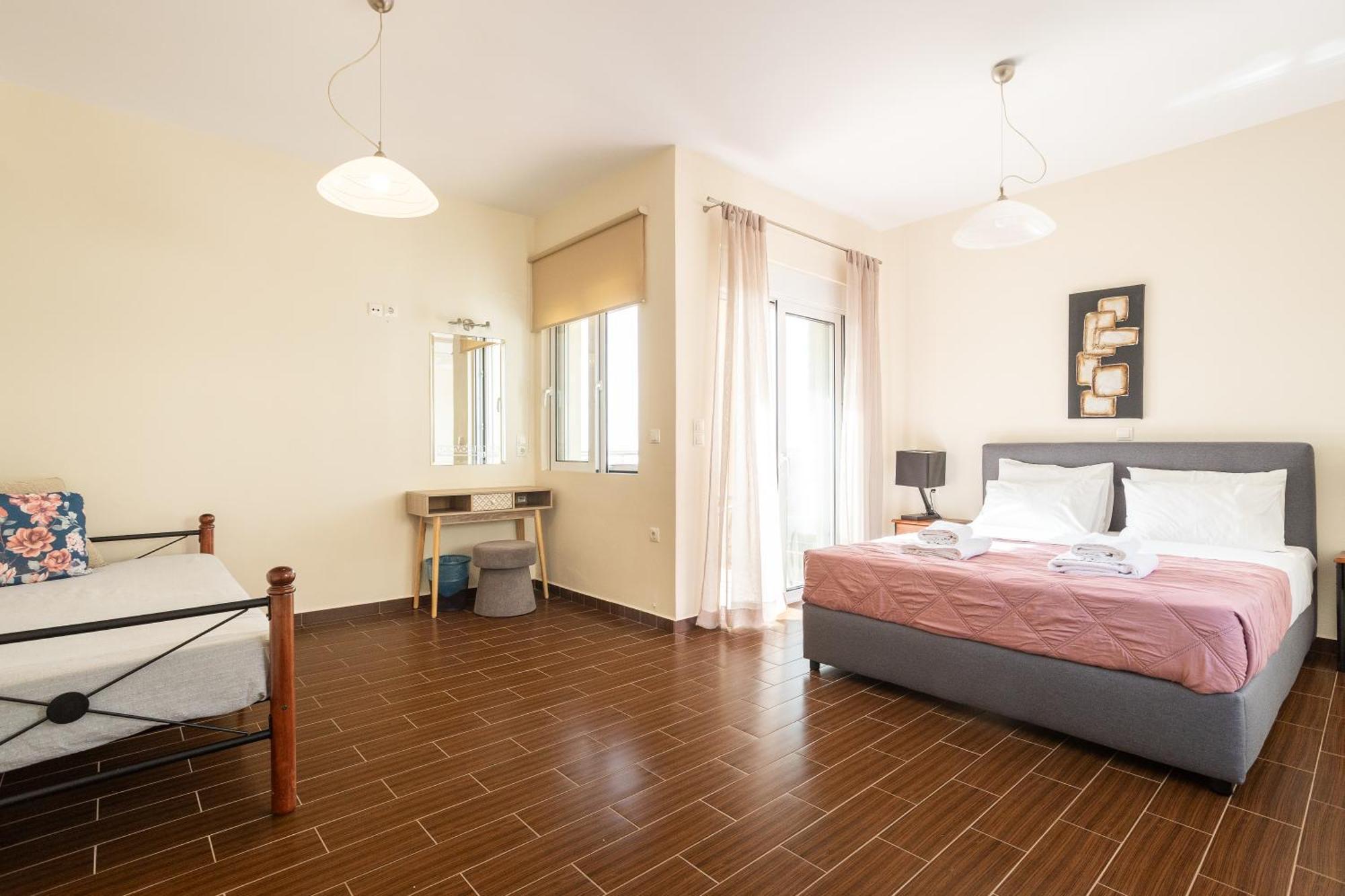 Meliades Villas Agia Marina  Exterior photo