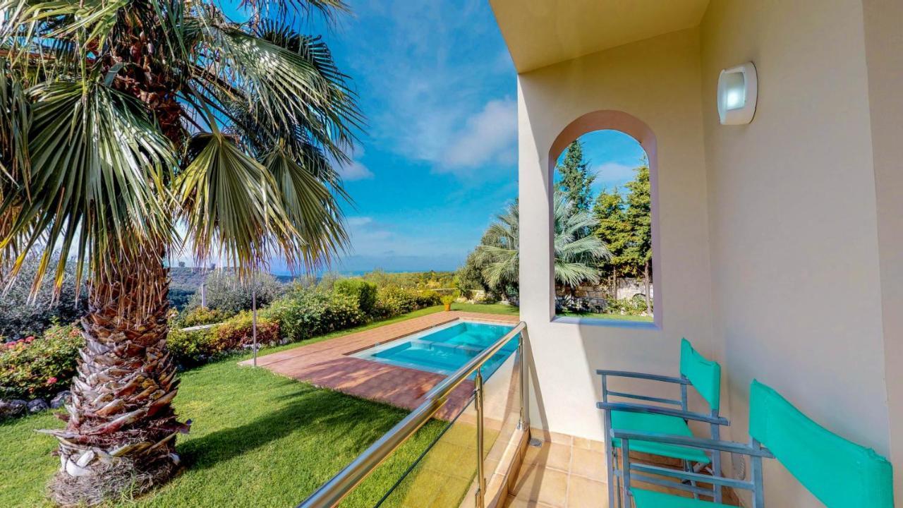 Meliades Villas Agia Marina  Exterior photo